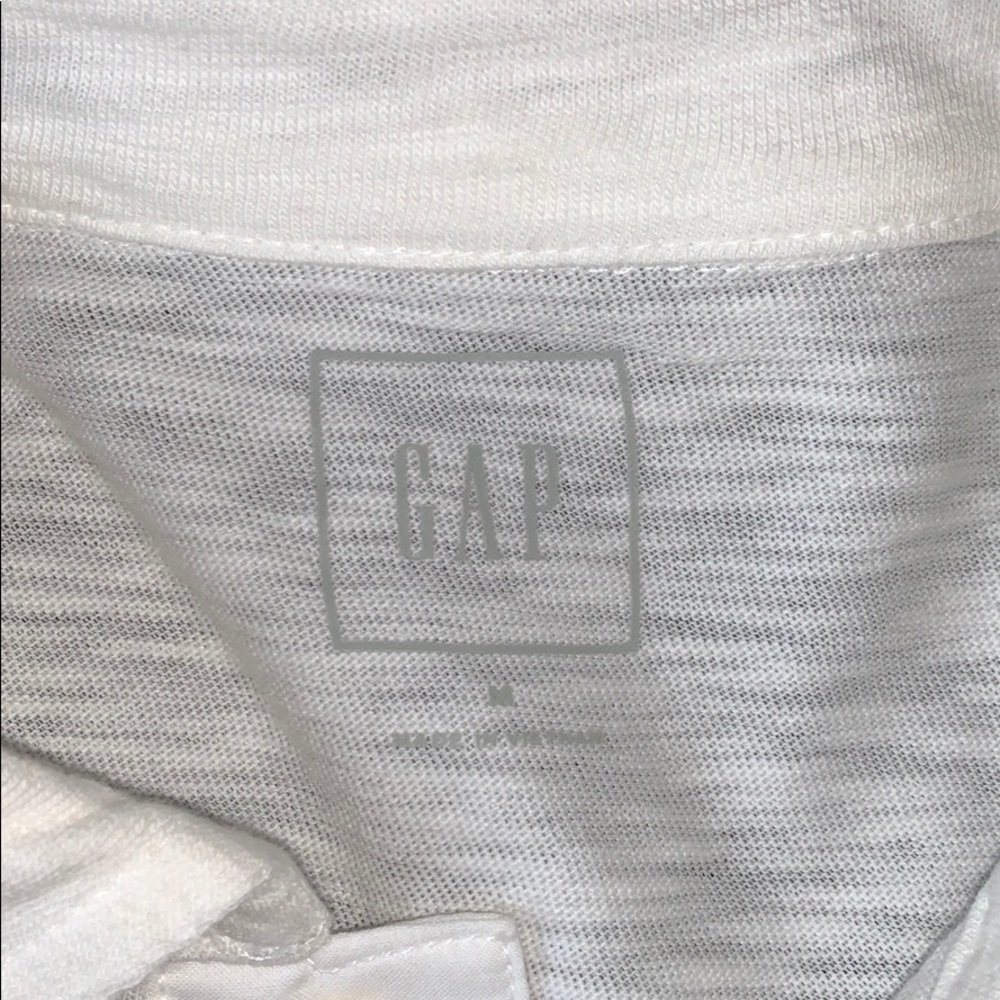 Gap Collared Shirt - Picture 2 of 2